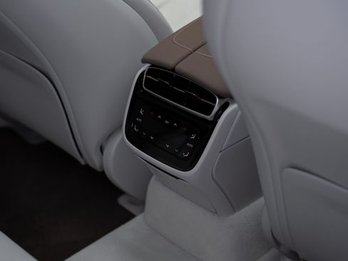 Used 2022 Mercedes-Benz EQS 580 4MATIC Sedan image 71
