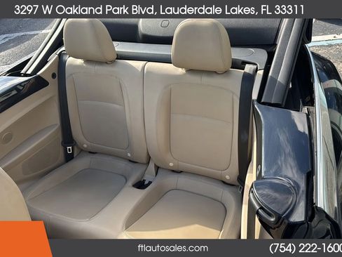 Used 2014 Volkswagen Beetle TDI FWD image 22