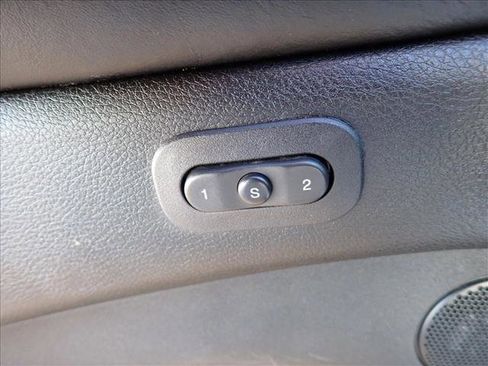 Used 2012 Jeep Grand Cherokee SRT8 w/ Luxury Group II image 17