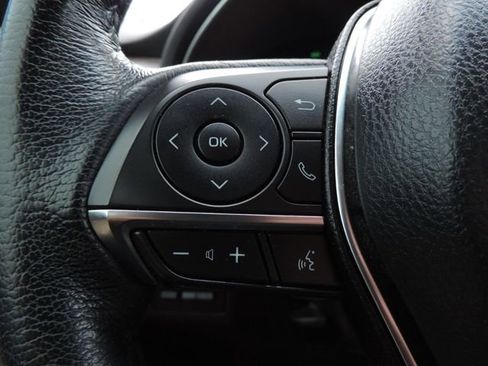 Used 2020 Toyota Avalon XLE image 28