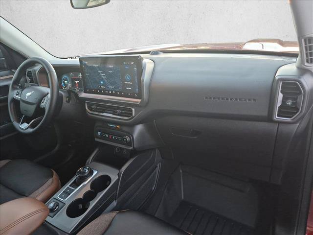 Certified 2025 Ford Bronco Sport Outer Banks w/ Outer Banks Tech Package+ AWD/4WD image 22