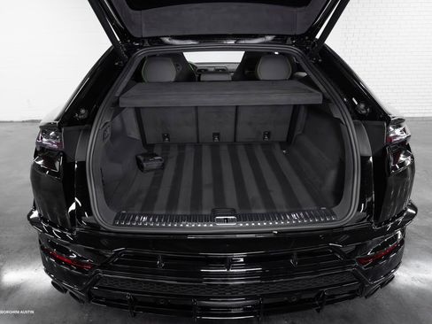 Used 2024 Lamborghini Urus S image 13