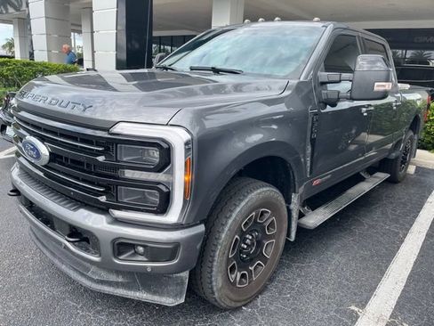 Used 2025 Ford F350 Platinum w/ FX4 Off-Road Package AWD/4WD image 1