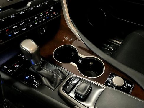 Used 2019 Lexus RX 350 FWD w/ Navigation Package image 16