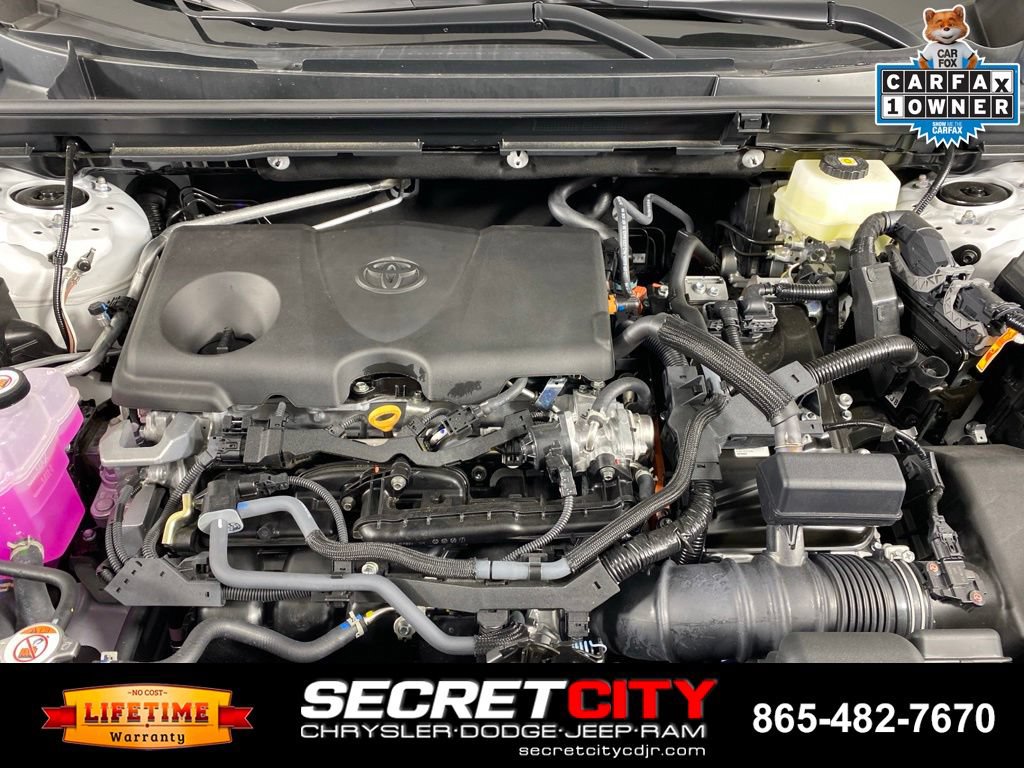 Used 2026 Toyota RAV4 AWD image 31