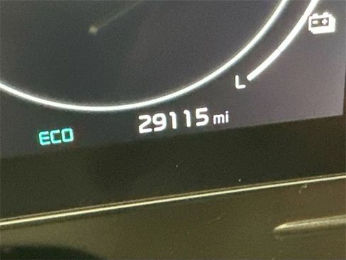 Used 2023 Kia Sportage SX Prestige image 17