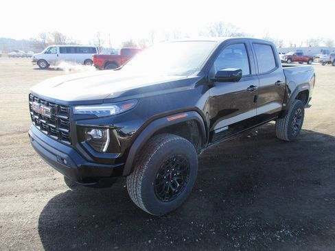 New 2026 GMC Canyon Elevation w/ Convenience Package image 10