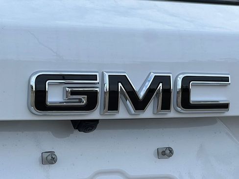 New 2026 GMC Terrain Elevation w/ Elevation Premium Package image 45