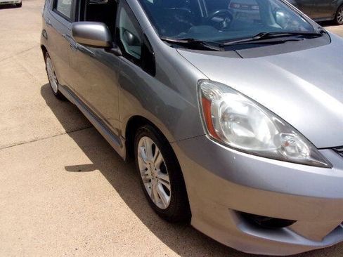 Used 2010 Honda Fit Sport image 9