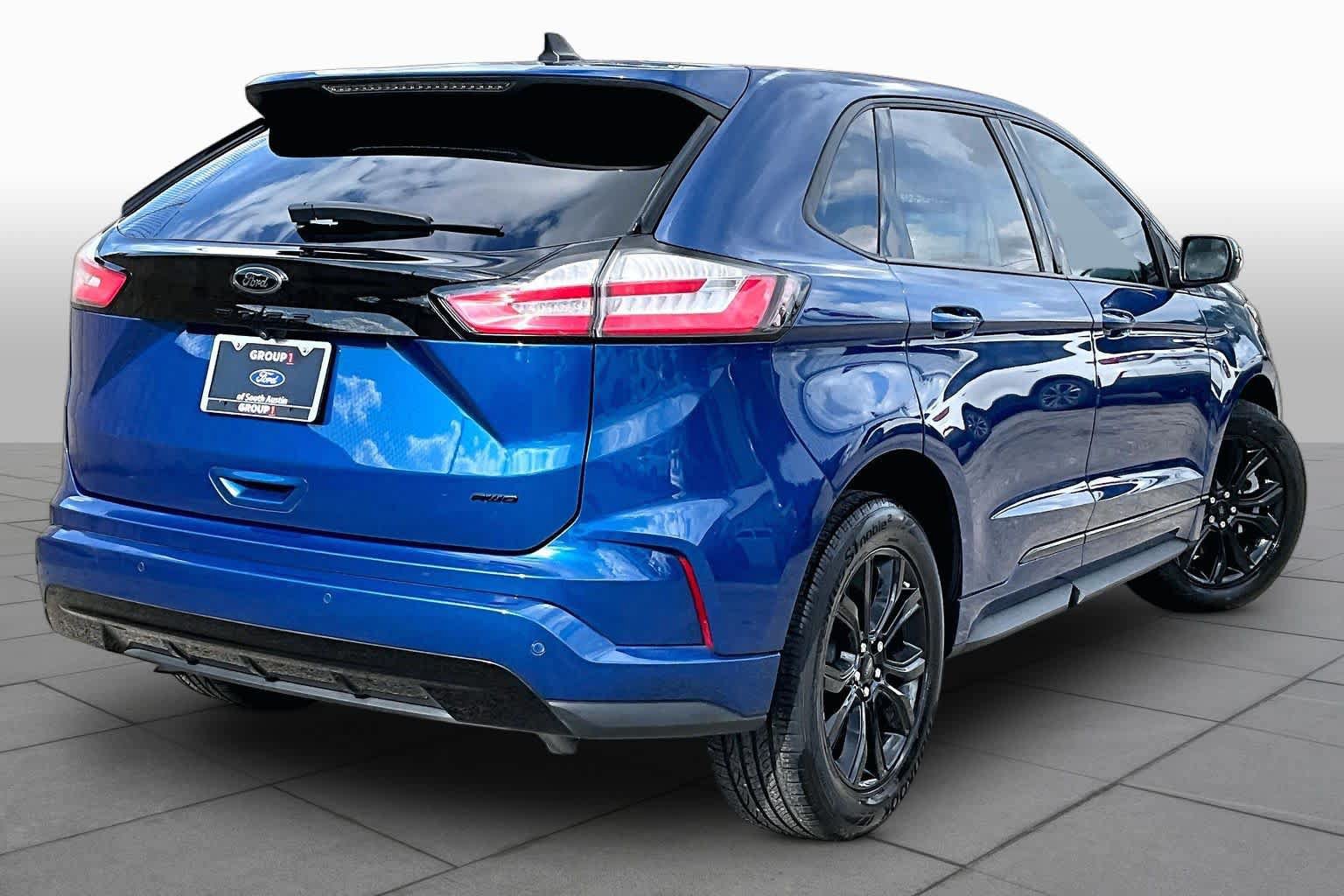 Used 2023 Ford Edge SE w/ Black Appearance Package AWD/4WD image 13