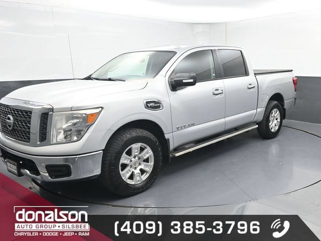Used 2017 Nissan Titan SV AWD/4WD image 5