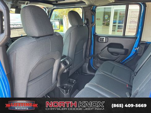 New 2026 Jeep Wrangler Unlimited Sport image 17