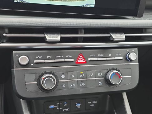 Certified 2026 Hyundai Tucson SE image 22