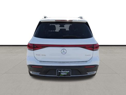 Used 2023 Mercedes-Benz EQB 300 4MATIC w/ Exclusive Package image 6