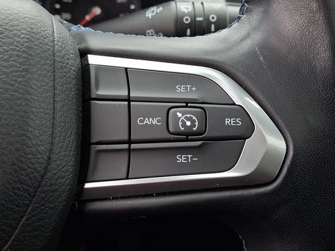 Used 2022 Jeep Compass Latitude w/ Sun and Sound Group image 24