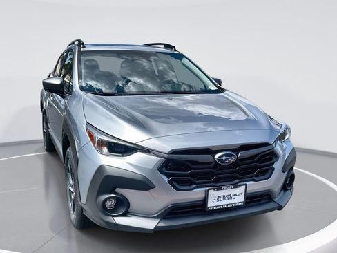 Used 2025 Subaru Crosstrek 2.0i Premium image 1