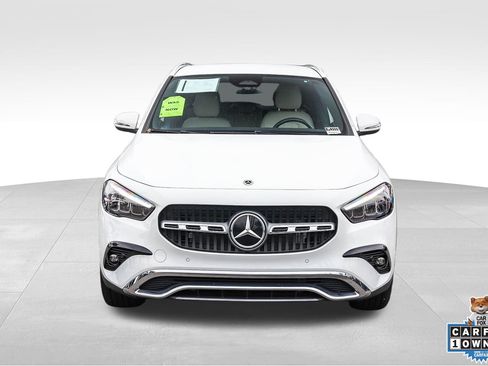Certified 2025 Mercedes-Benz GLA 250 image 2