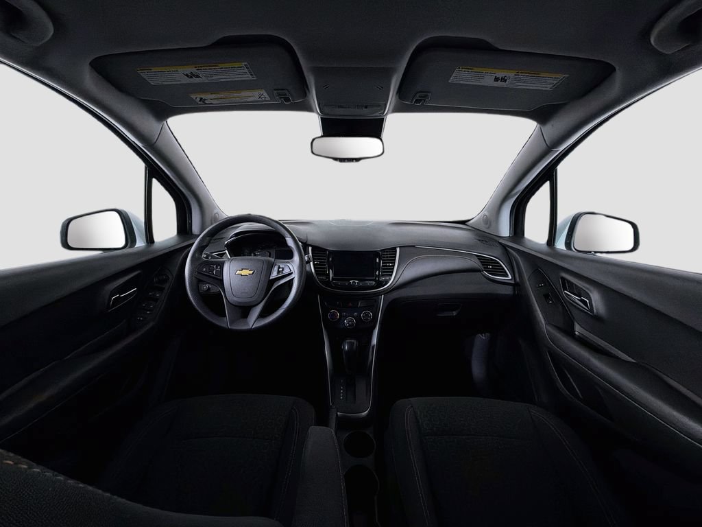 Used 2020 Chevrolet Trax LS w/ Tint and Cruise Package FWD image 9