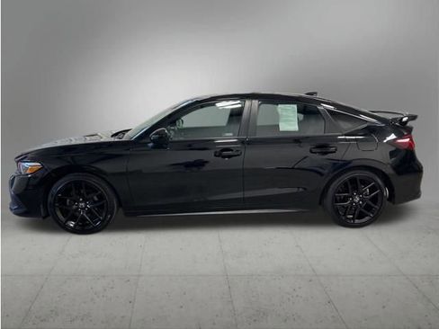 Used 2024 Honda Civic Sport image 3