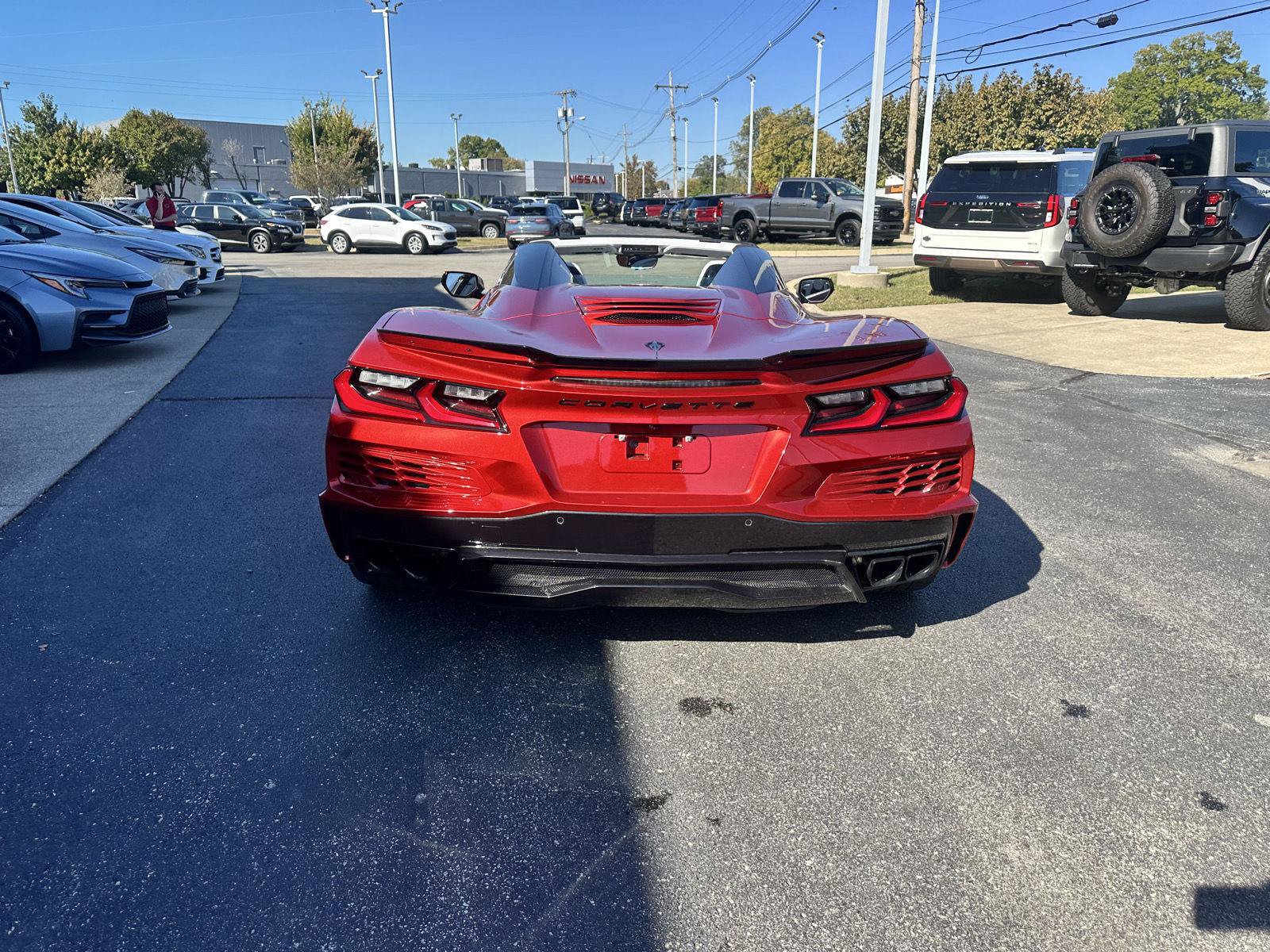Used 2024 Chevrolet Corvette E-Ray AWD/4WD image 18
