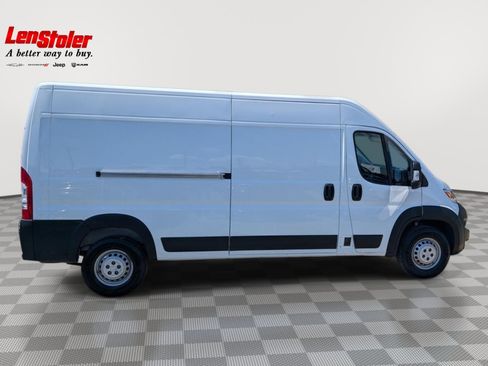 Used 2024 RAM ProMaster 2500 w/ Convenience Group FWD image 6