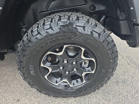 Used 2021 Jeep Wrangler Unlimited Rubicon 4xe w/ Cold Weather Group AWD/4WD image 7