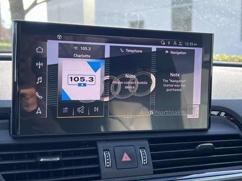 Certified 2024 Audi Q5 2.0T Premium w/ Summer of Audi Package image 23