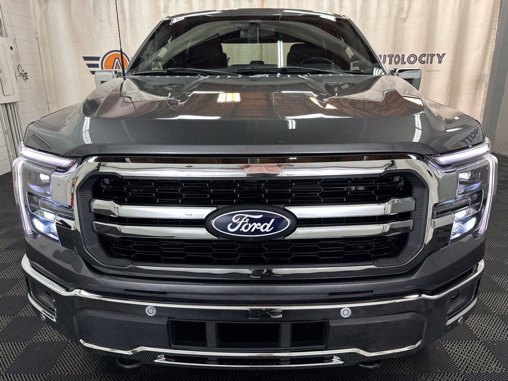 Used 2025 Ford F150 Lariat AWD/4WD image 3