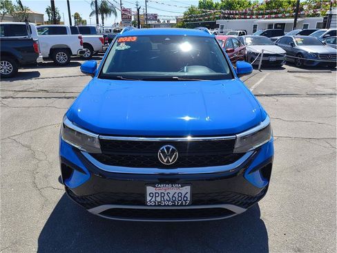 Used 2023 Volkswagen Taos SE FWD image 19
