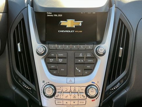 Used 2017 Chevrolet Equinox Premier w/ Enhanced Convenience Package image 32