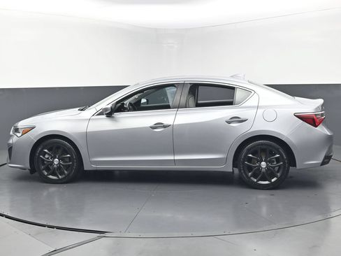 Used 2020 Acura ILX FWD image 8