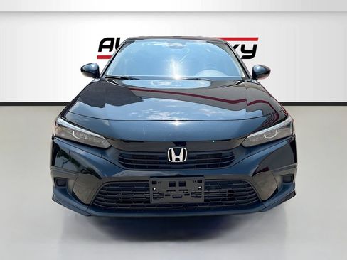 Used 2022 Honda Civic EX image 2