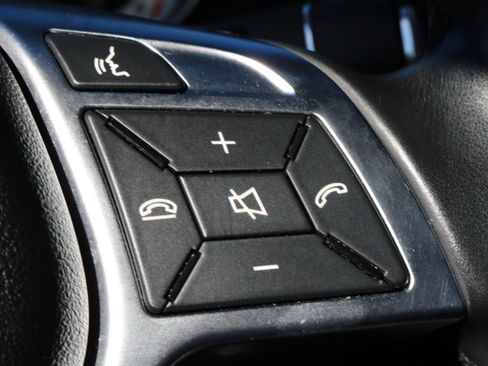 Used 2017 Mercedes-Benz E 400 4MATIC Coupe image 15