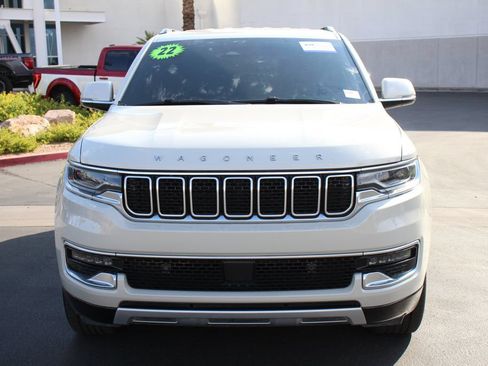 Used 2022 Jeep Wagoneer Series II AWD/4WD image 13
