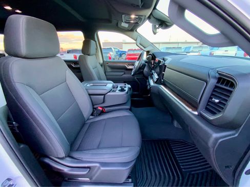 New 2026 Chevrolet Silverado 1500 LT image 31