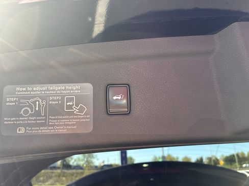 Used 2022 INFINITI QX50 Luxe AWD/4WD image 33