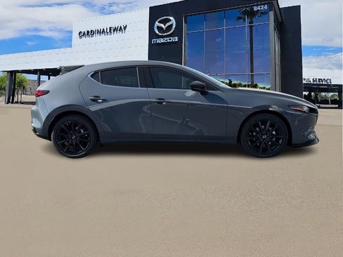 New 2026 MAZDA MAZDA3 Hatchback w/Premium Plus Pkg AWD/4WD image 8