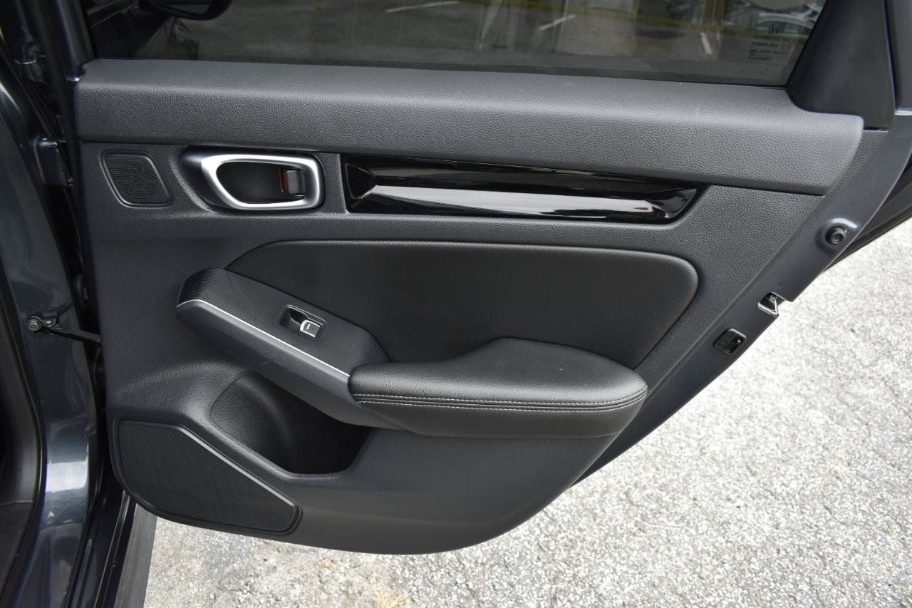 Used 2024 Honda Civic Touring image 39