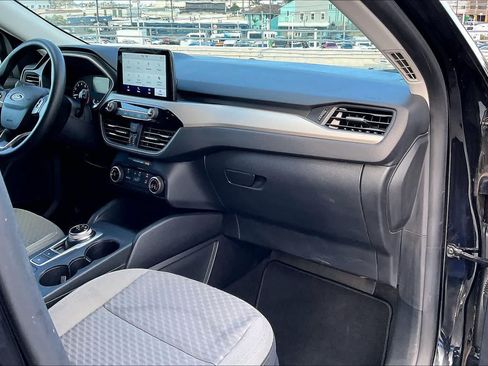 Used 2022 Ford Escape SE FWD image 23