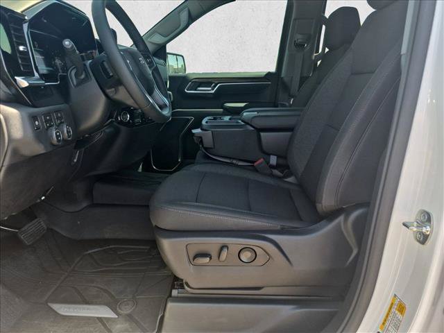 New 2026 Chevrolet Silverado 1500 RST w/ LPO, Dark Essentials Package AWD/4WD image 4