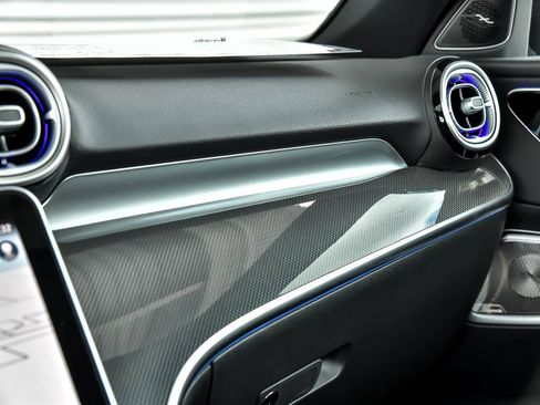 Certified 2025 Mercedes-Benz C 300 4MATIC Sedan image 24