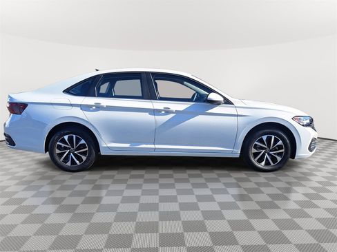 Certified 2024 Volkswagen Jetta S image 4