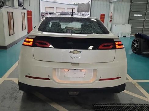 Used 2013 Chevrolet Volt Premium w/ Premium Trim Package image 3