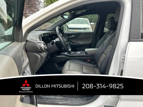Used 2025 Chevrolet Equinox LT w/ Convenience Package II AWD/4WD image 7