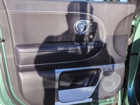 New 2026 Hyundai Ioniq 9 Calligraphy image 24