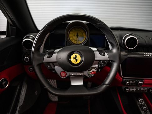 Certified 2023 Ferrari Portofino M RWD image 35