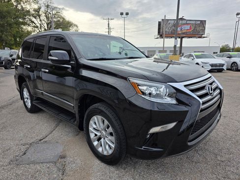 Used 2018 Lexus GX 460 Premium image 3
