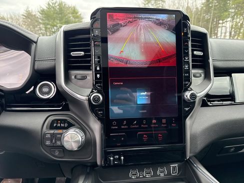New 2026 RAM 1500 Laramie AWD/4WD image 14