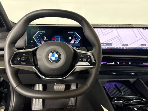 Certified 2026 BMW 530i RWD image 18