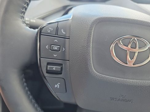Used 2025 Toyota Prius XLE AWD/4WD image 20